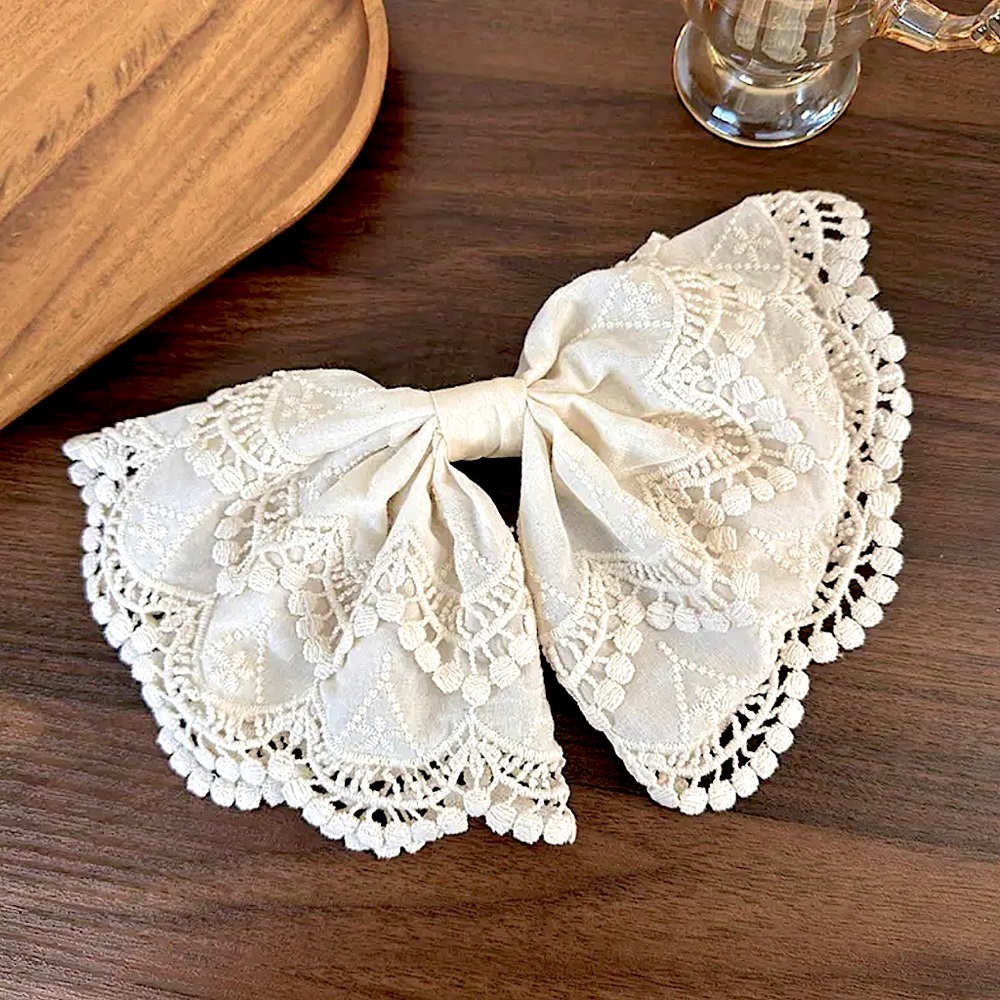 Lace Bow
